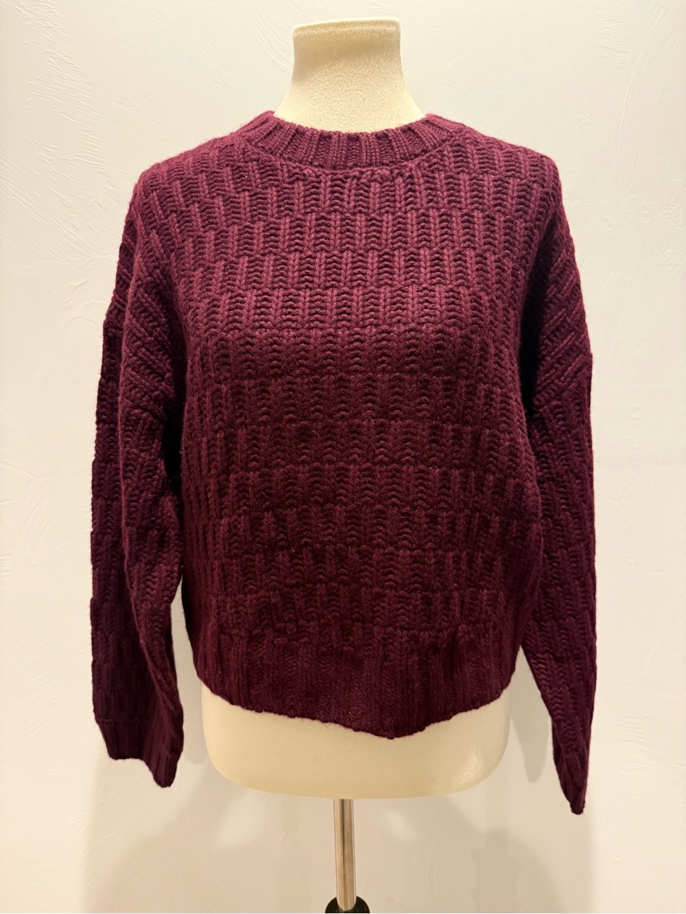 NWT! Harper Lane - Winnie Crewneck Women's Sweater in Dark Purple